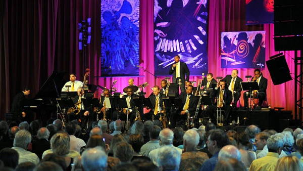 The JLCO with Wynton Marsalis performing in Grass Valley, CA