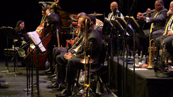 JLCO with Wynton Marsalis performing in Eugene, OR