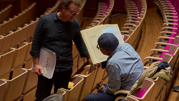 Wynton Marsalis rehearsing “All Rise” with Sydney Symphony Orchestra and Sydney Philharmonia Choirs