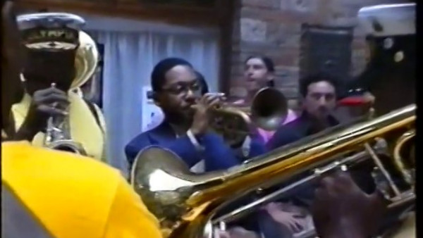 Wynton Marsalis jamming with Olympia Brass Band - Umbria Jazz 1993