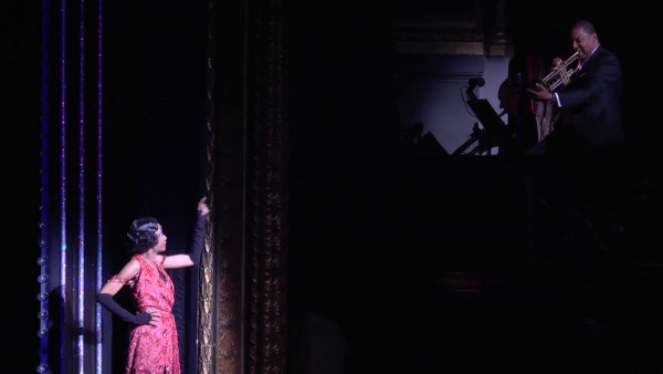 Wynton Marsalis’ cameo with Adriane Lenox - After Midnight on Broadway